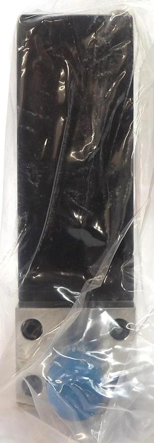 Refurbished Tylan FC-2902M-T Mass Flow Controller 2900 Series MFC 50 SCCM O2 OEM Refurbished
