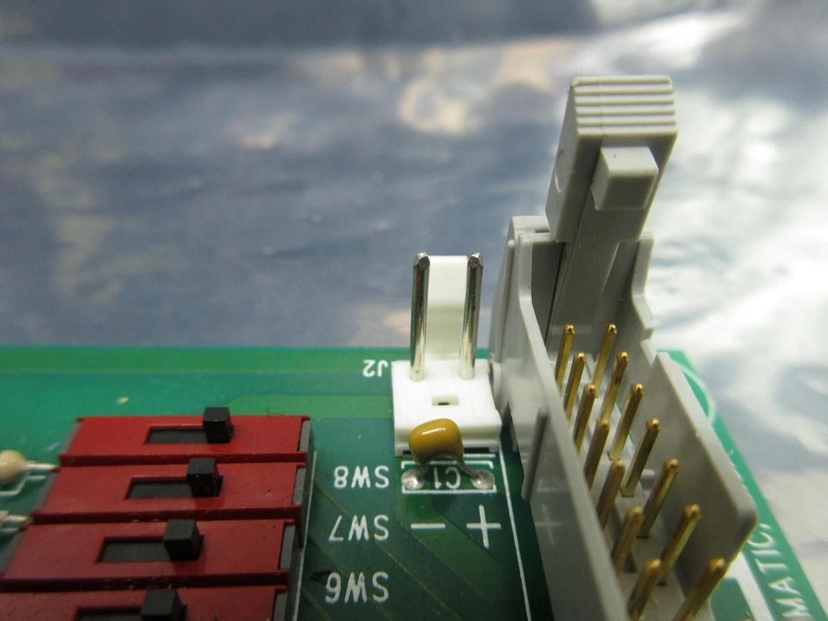 Used TECO Pneumatic DES375-010-8 3-Port Pneumatic Manifold Board PCB HA010E1 Working
