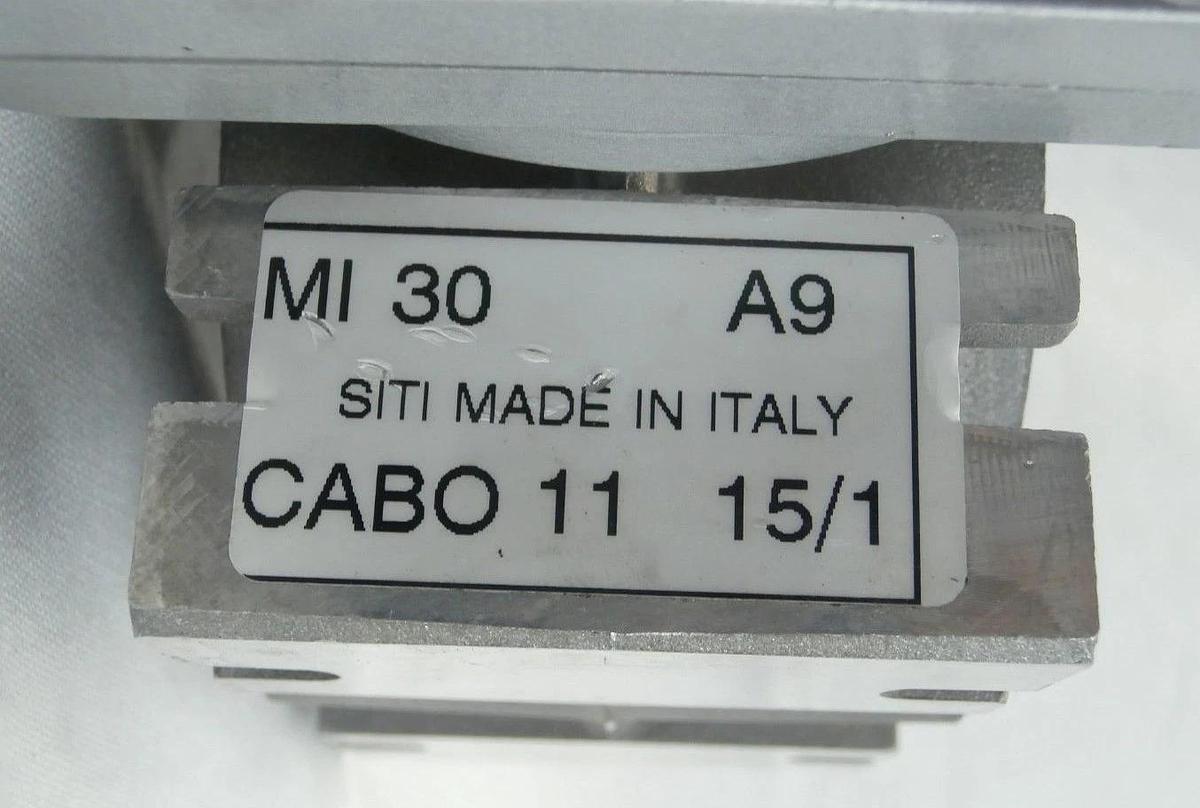 Used SPG S9R90MB-ES12 E.S Motor with Siti Gear Head MI 30 A9 Used Working