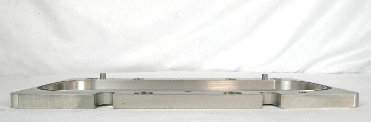 AMAT Applied Materials 0020-31886 Unibody Insulation Flange New Surplus