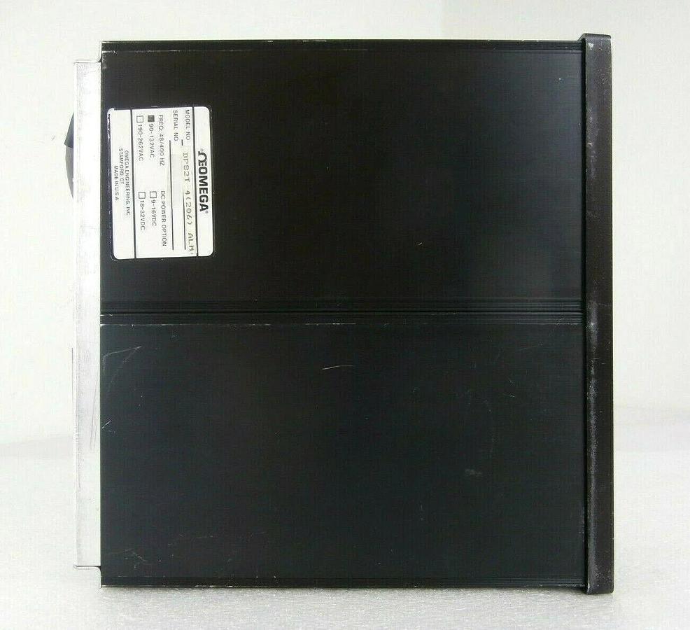 Used Omega Engineering DP82T 4(206) ALM Digital Temperature Meter Working Spare