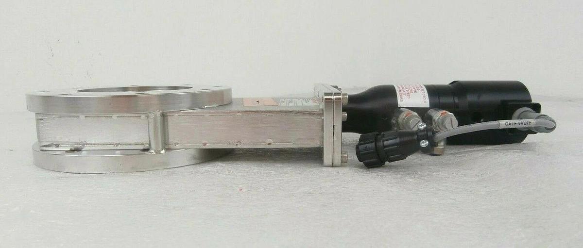 Used Edwards NGW415000 Pneumatic Gate Valve Copper Cu Exposed Working Spare
