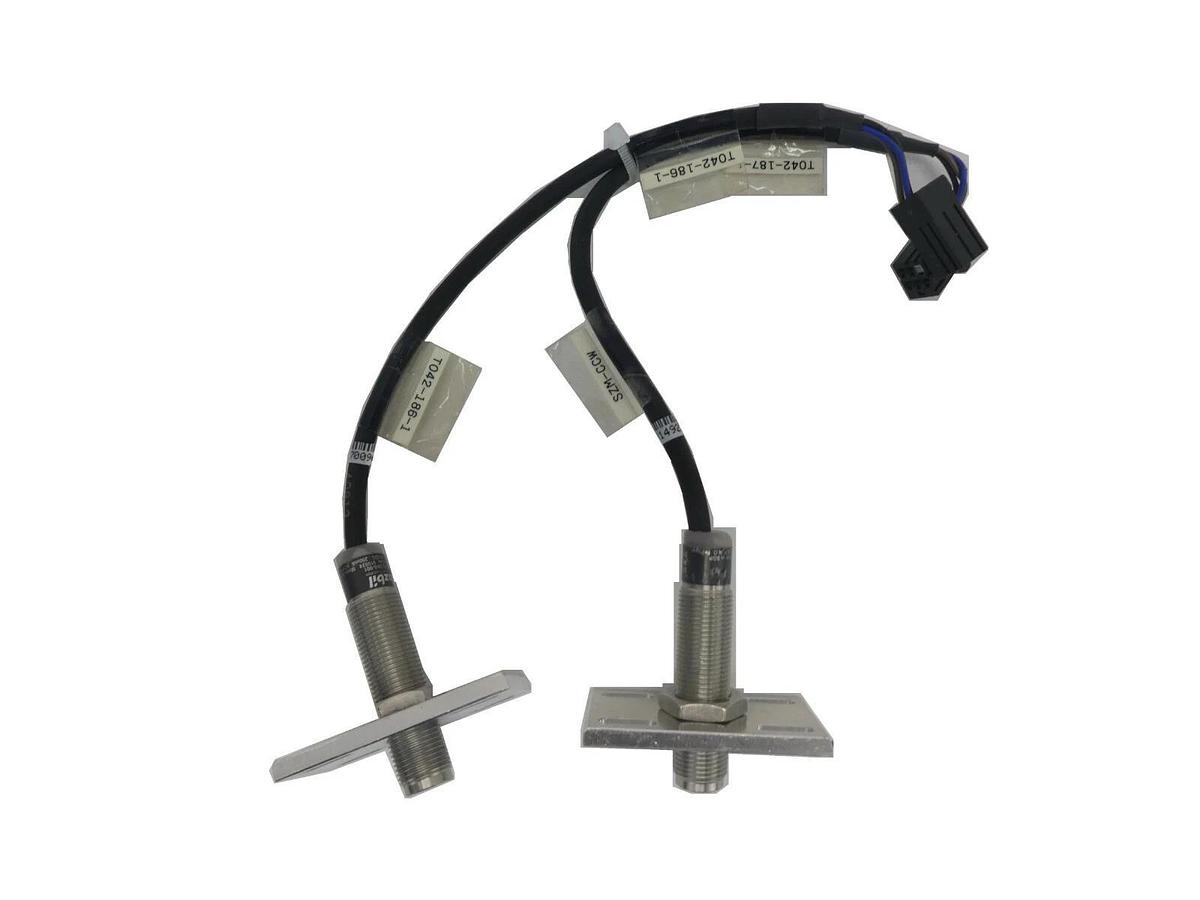 Used Yamatake 910024 Azbil Proximity Switch FL7S-2A6-901 Nikon NSR FX-601F Working