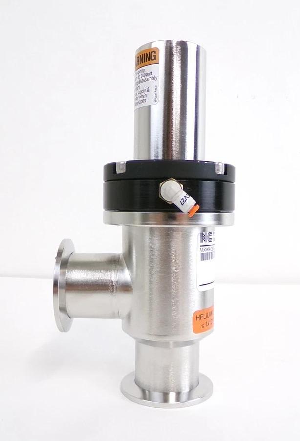 Used Nor-Cal Products 3870-01919 Pneumatic Angle Valve AMAT Reseller Lot of 2 Working