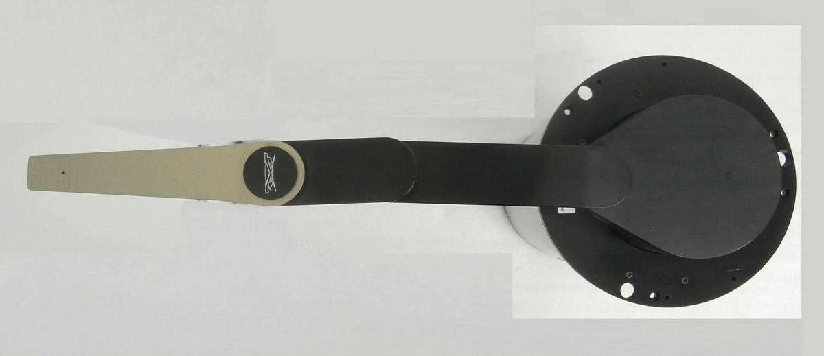 Used Newport Kensington 25-3700-1125-04 Wafer Handling Robot w/End Effector Working