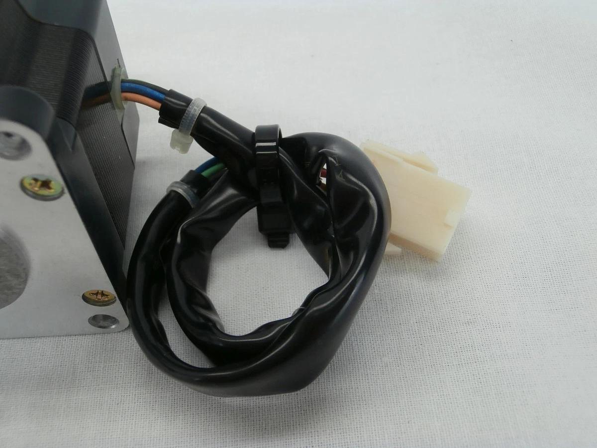 Used Oriental Motor PK564-NB 5-Phase Stepping Motor VEXTA Used Working