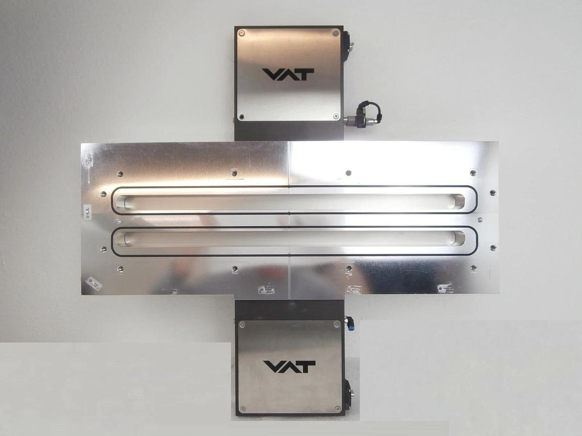 Used VAT 0210X-CA24-BIR1 Dual Slit Valve AMAT Applied Materials Quantum X Working