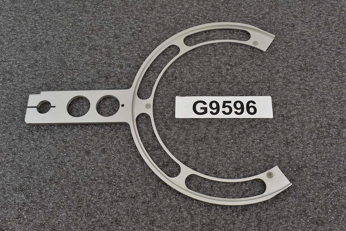 Used Lam 715-130080-008 End Effector 200mm