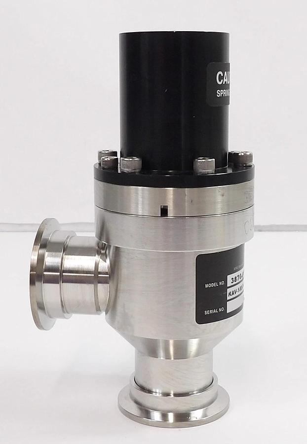 Used MDC KAV-150-P-10-11 Angle Valve AMAT 3870-00118 Working Surplus