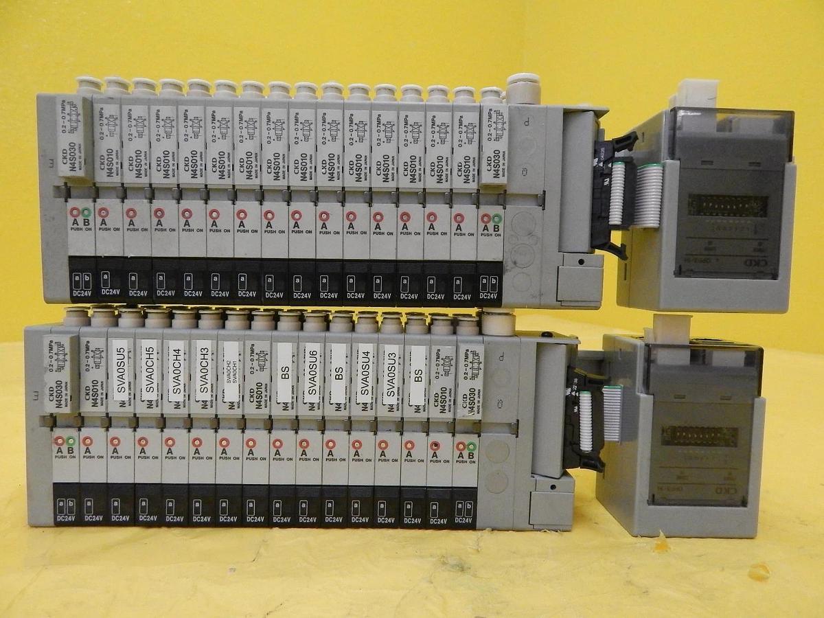 Used CKD N4S0-T56 16-Port Pnuematic Manifold OPP3-1H Lot of 2 Used Working