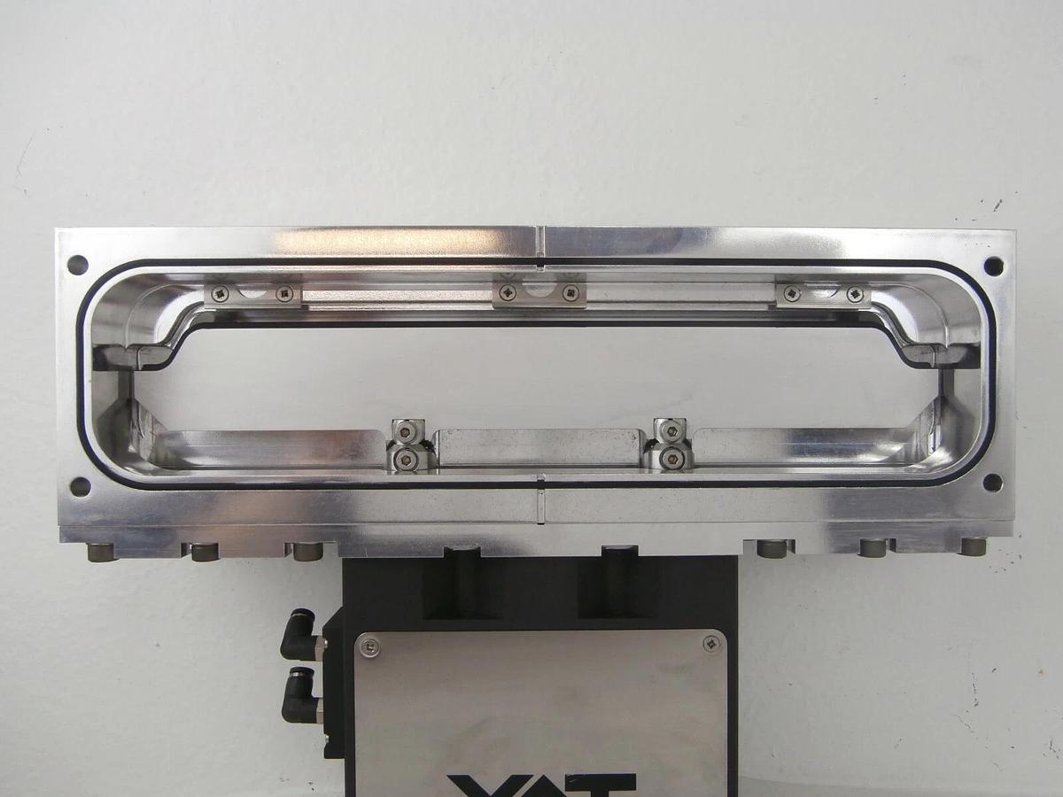 Used VAT 0200X-BA24-AIE2 Pneumatic Slit Valve MONOVAT Series 020 Working Surplus