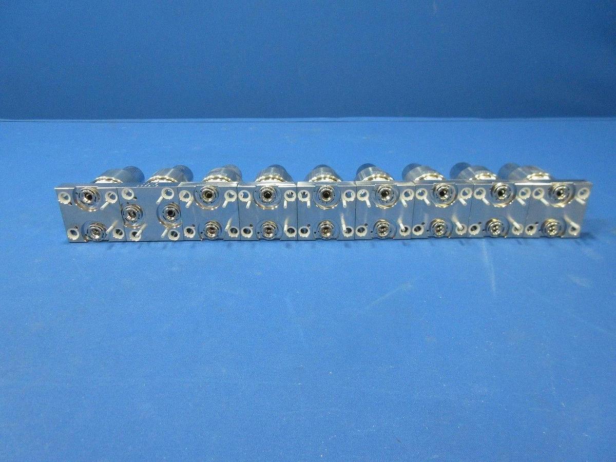 Used Hitachi Metals SAM U18SVS-2H-0106-F40F40-G P-768 0~0.6 MPa Lot of 9 Used Working