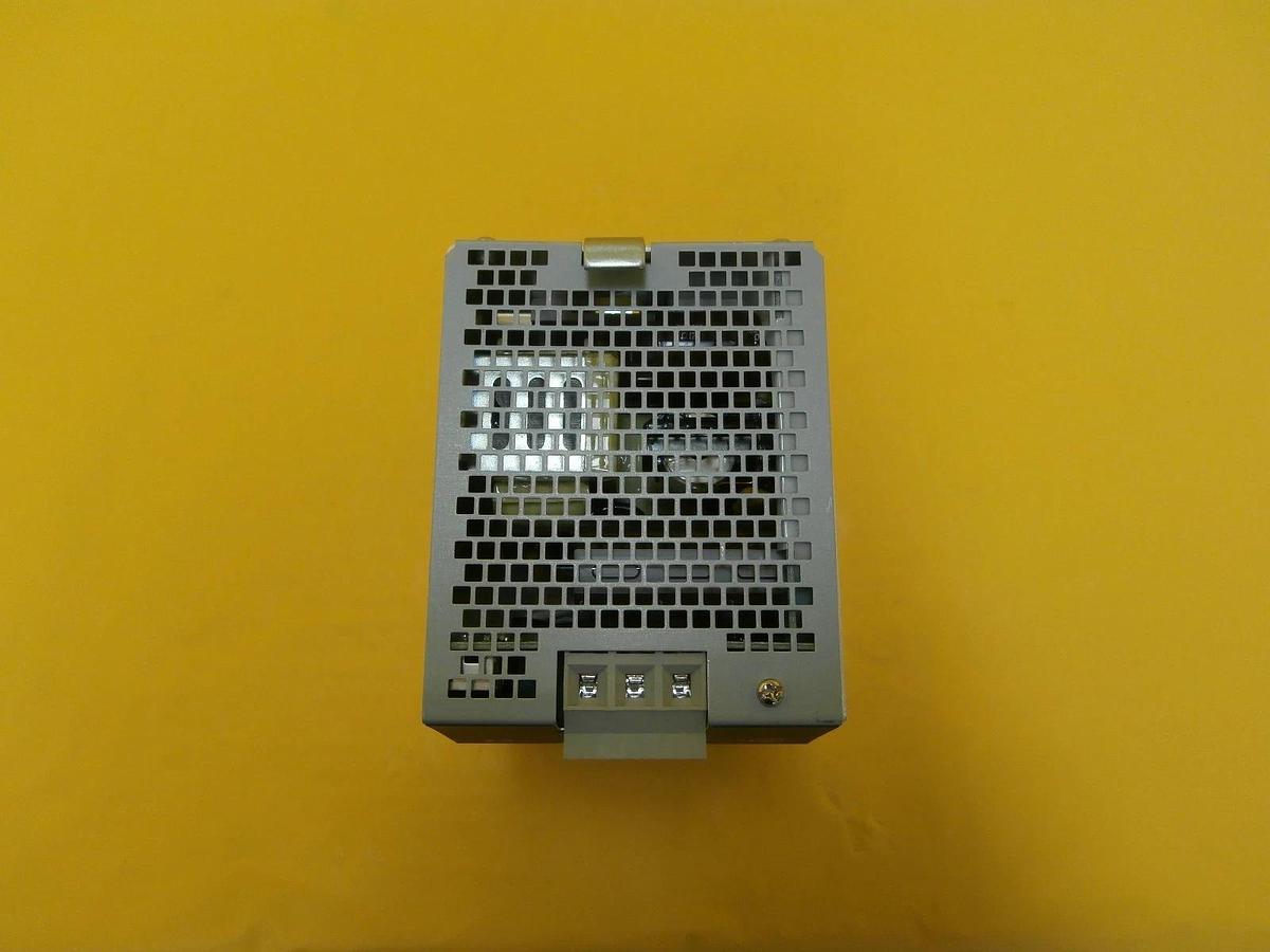 Used Emerson SDN 10-24-100P Rack Mount 24VDC Power Supply SOLA Used Working