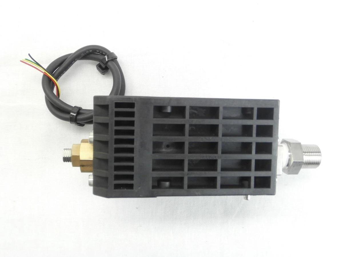 Used Regal Joint FS-10S Flow Sensor FS-10 Reseller Lot of 2 Used Working