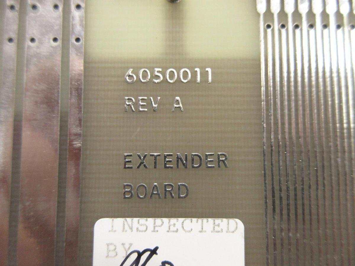Used Laser Identification Systems 6050011 Extender Board PCB Lumonics LW-CO2 Used