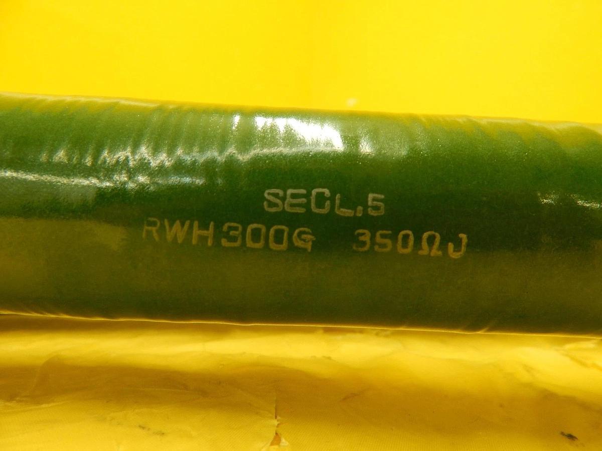 Used Akira Seiki RWH300G 350ΩJ Ceramic Resistor Reseller Lot of 3 Used Working