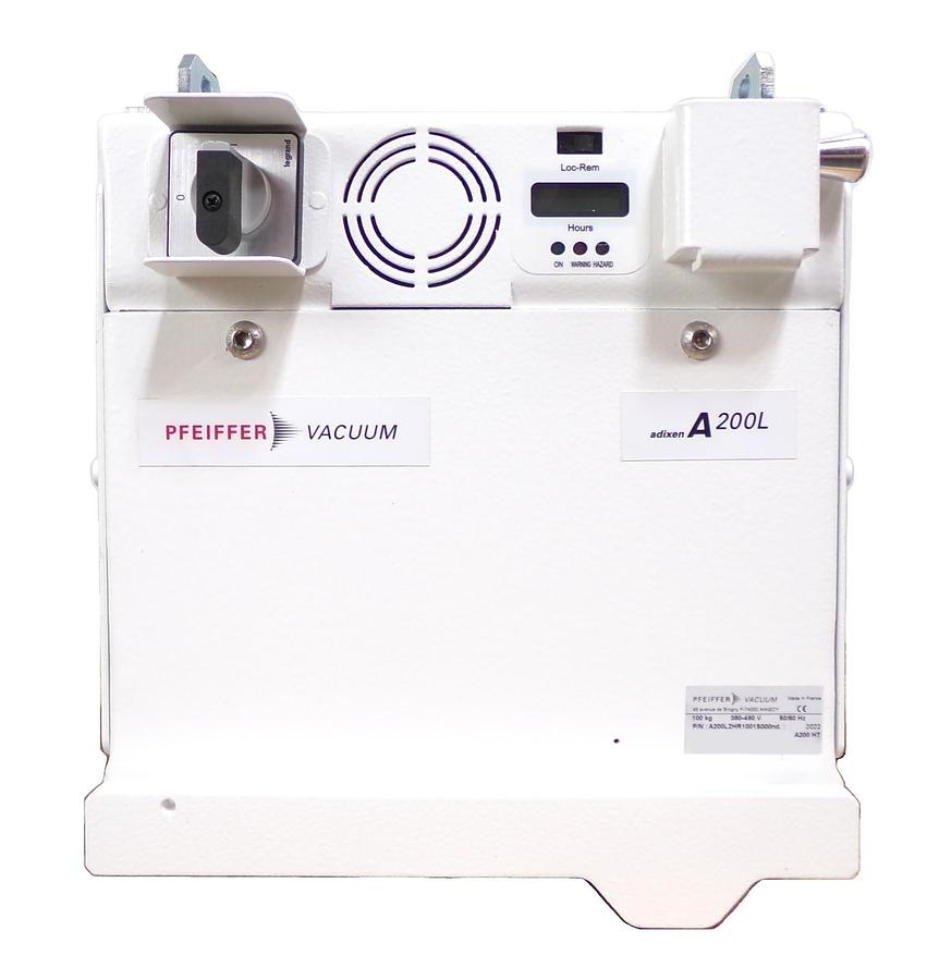 A200L Pfeiffer Vacuum A200L2HR1001S000nd Multi-stage Roots Pump Alcatel New