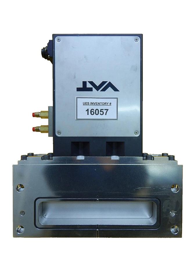 Used VAT 02010-BA24-0008 Pneumatic High Vacuum 12" Slit Valve Working