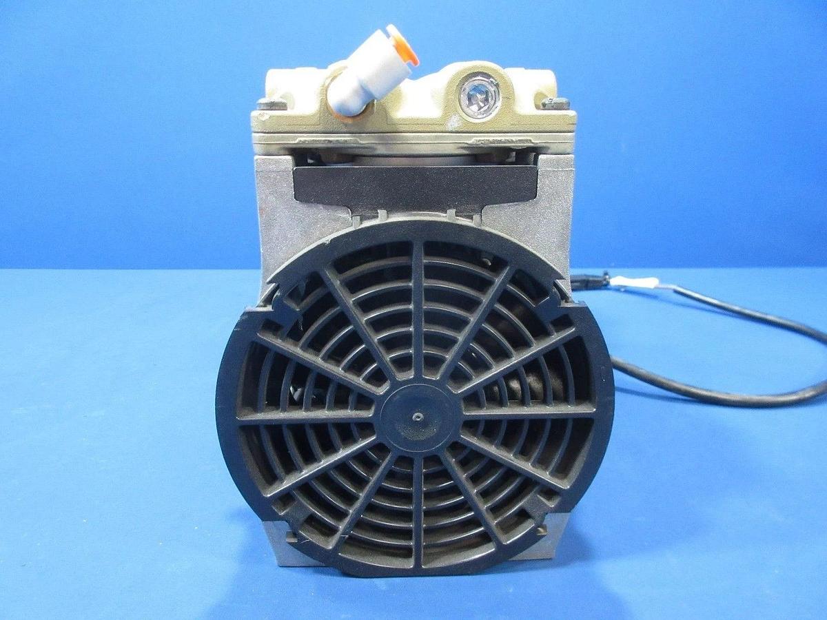 Used Rietschle Thomas A2688VEF22-A02 Pneumatic Pump Used Working