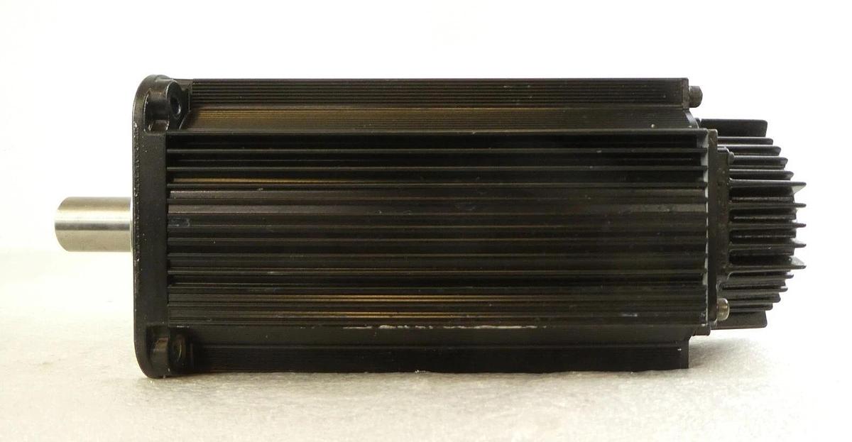 Used Yaskawa Electric SGMS-50A6AB AC Servo Motor AMAT Spare Surplus