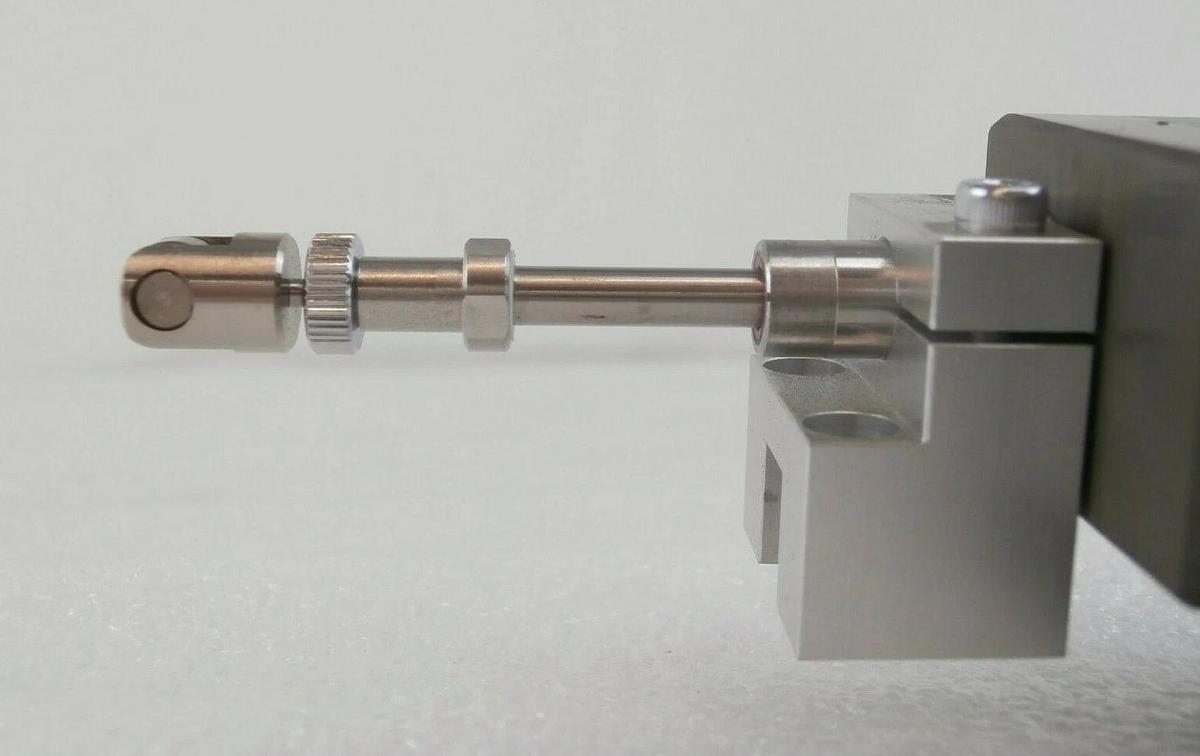 Used Nikon Precision MH-15M-CCB Digital Micrometer DIGIMICRO NSR-S205C Working