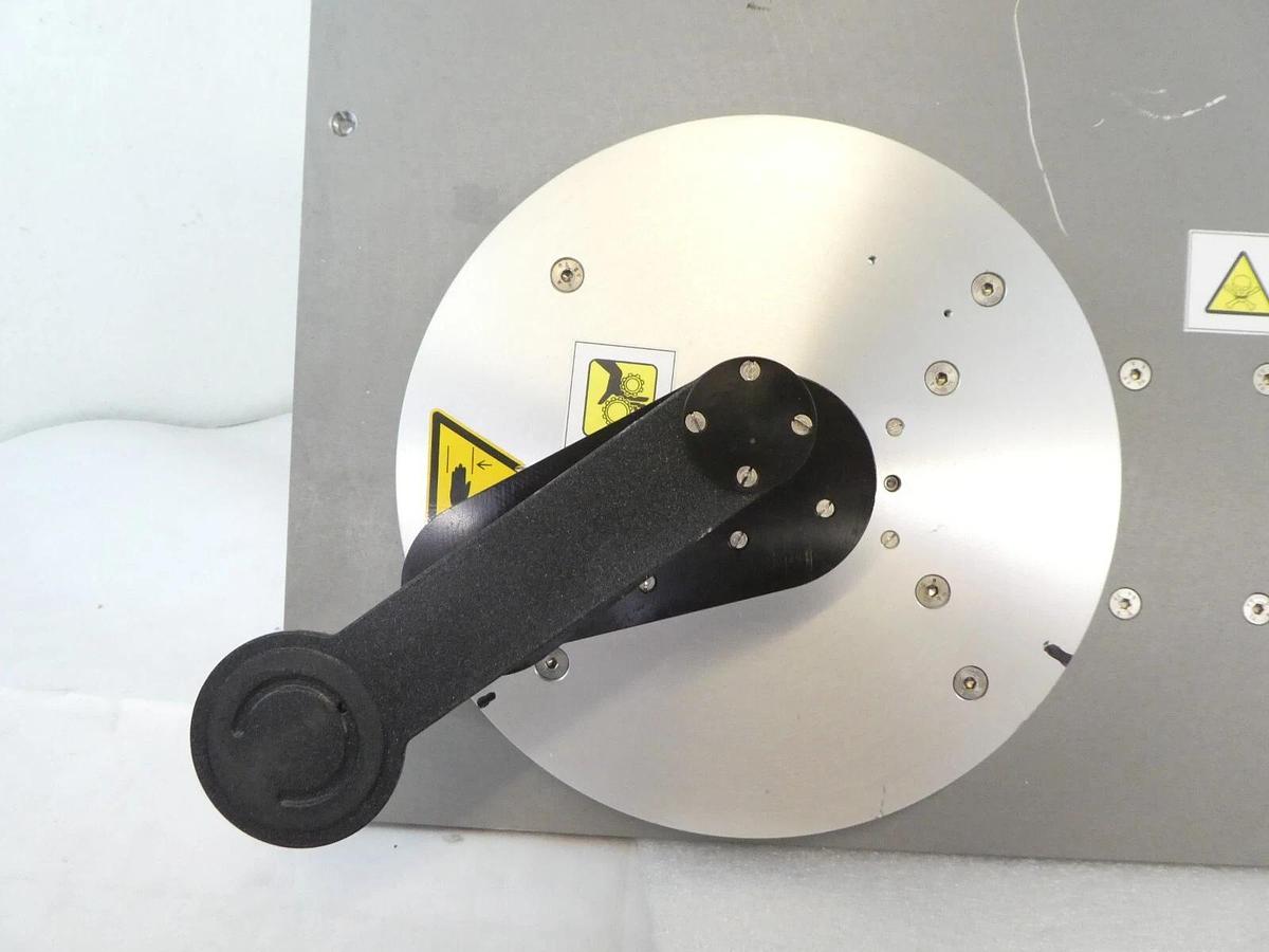 Used Industrial Robot Automation Dual 8" 200mm Wafer Transfer Robot Platform Spare
