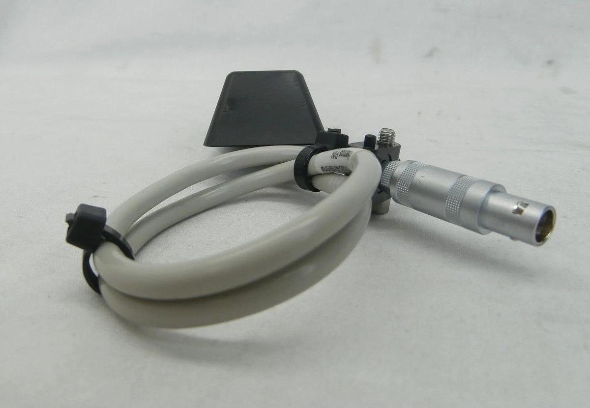 Used Brooks Automation ANT-ID2-INFIXR6 Fixload Antenna Hermos Reseller Lot of 4 Used