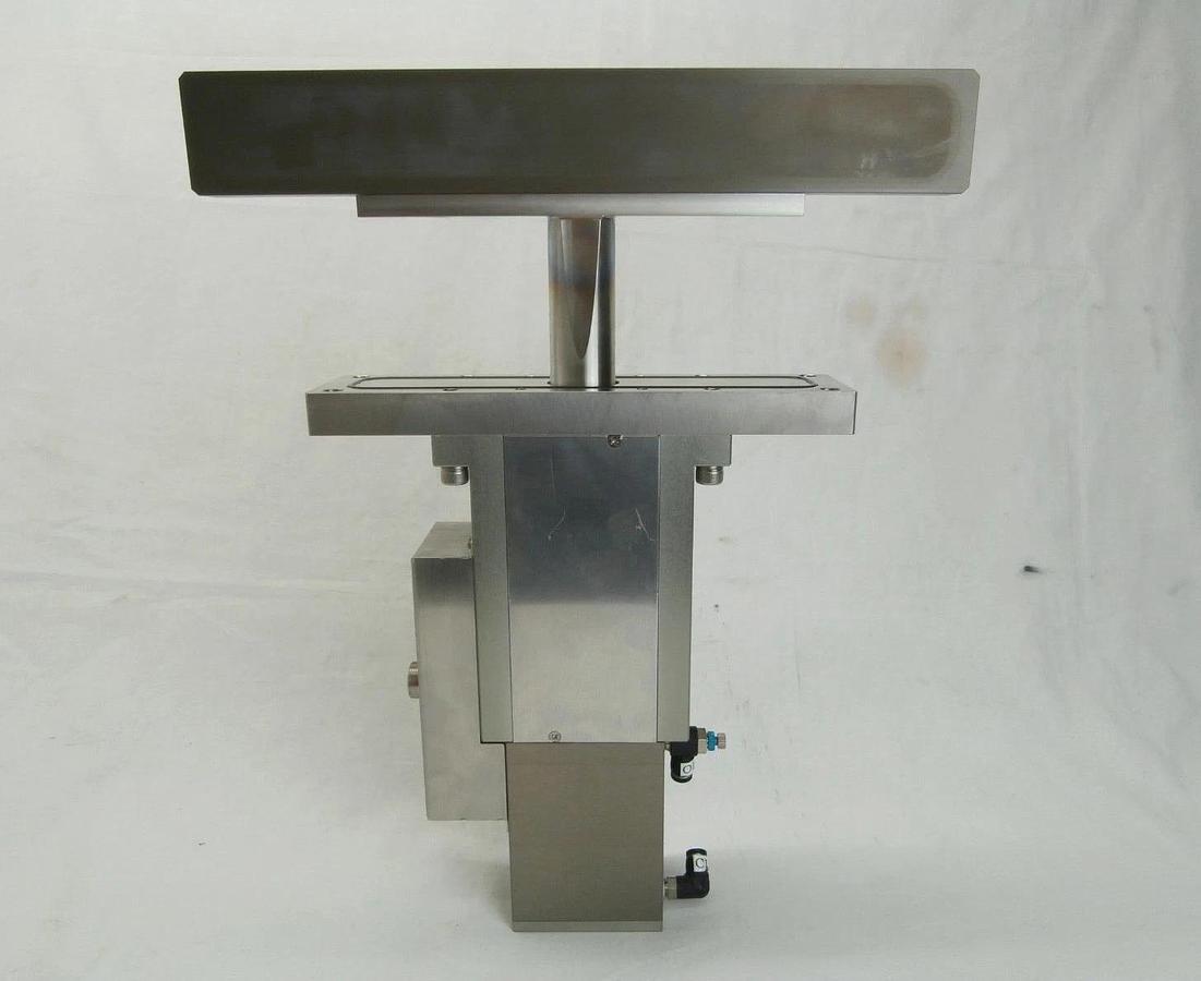 Used V-Tex 3D80-001812-V1 Door Slit Valve ROLLCAM TEL Tokyo Electron Used Working