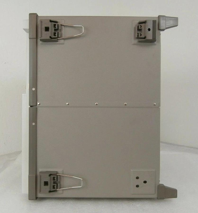 Used HP Hewlett-Packard 1670E Logic Analyzer with E5385A Calibrated Tested Working