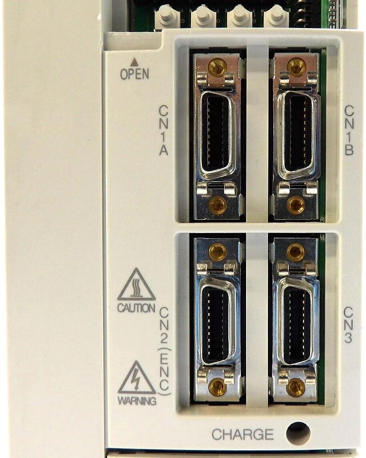 Used Mitsubishi Electric MR-J2S-70A AC Servo Drive Module MELSERVO Working Surplus