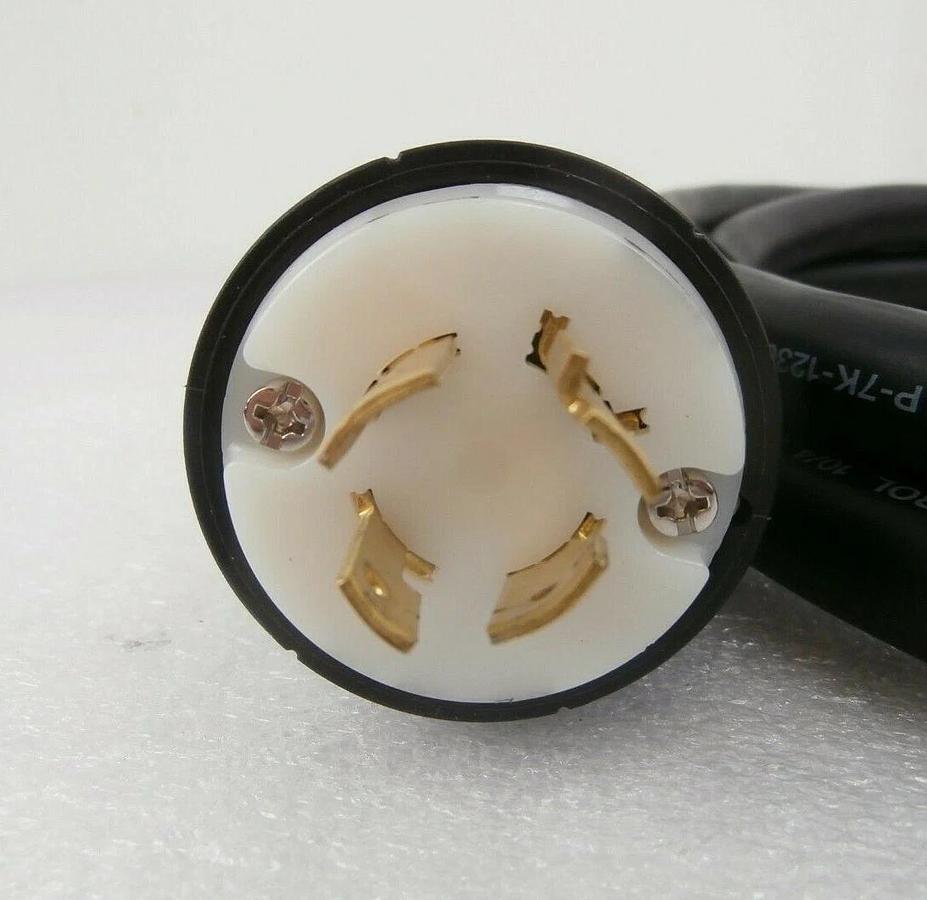 Used Edwards E21909516 iQDP Power Plug with 9 Foot Cable 2.7M iQDP40 iQDP80 Working