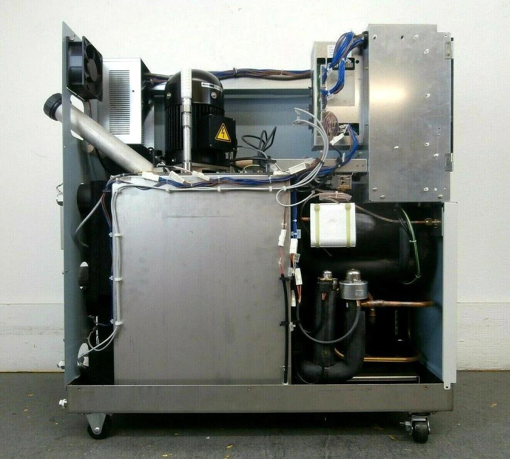 Used SMC HRZ004-H-Z Series HRZ THERMO CHILLER Galden HT200 Working Surplus