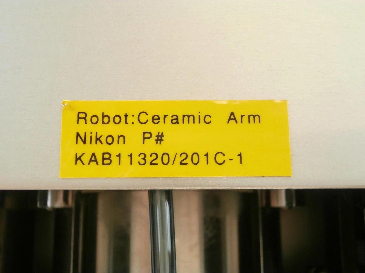 Used Yaskawa XU-RCM2500T-4 Robot Nikon KAB11320/201A-4 No Arms OPTISTATION 7 Working