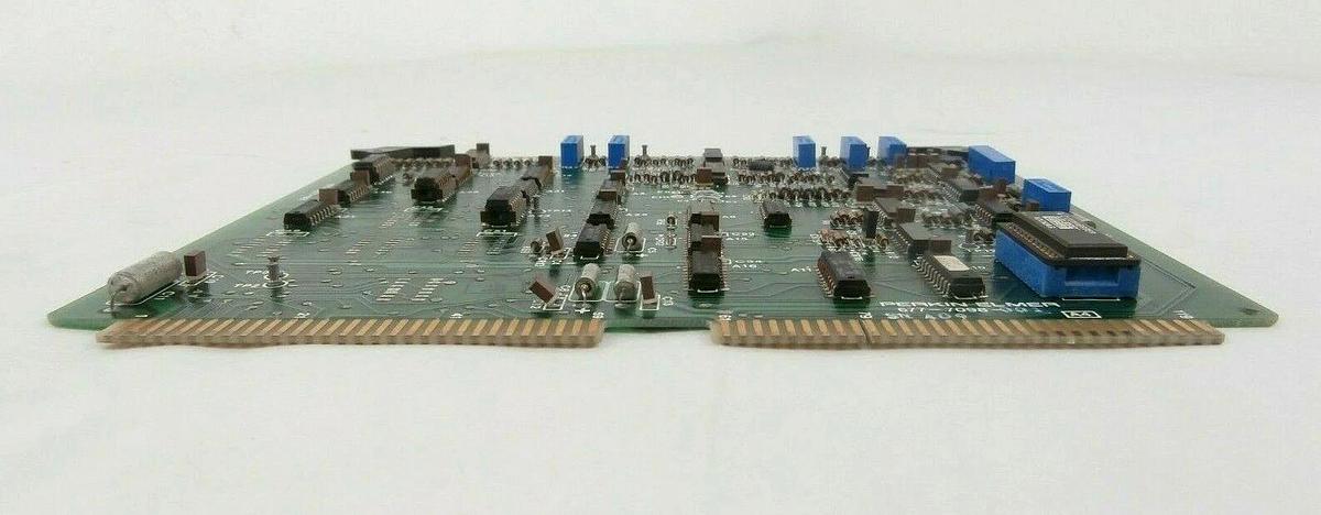 Used Perkin-Elmer 677-7098-001 A/D Converter PCB Card 677-3517-001 Untested As-Is