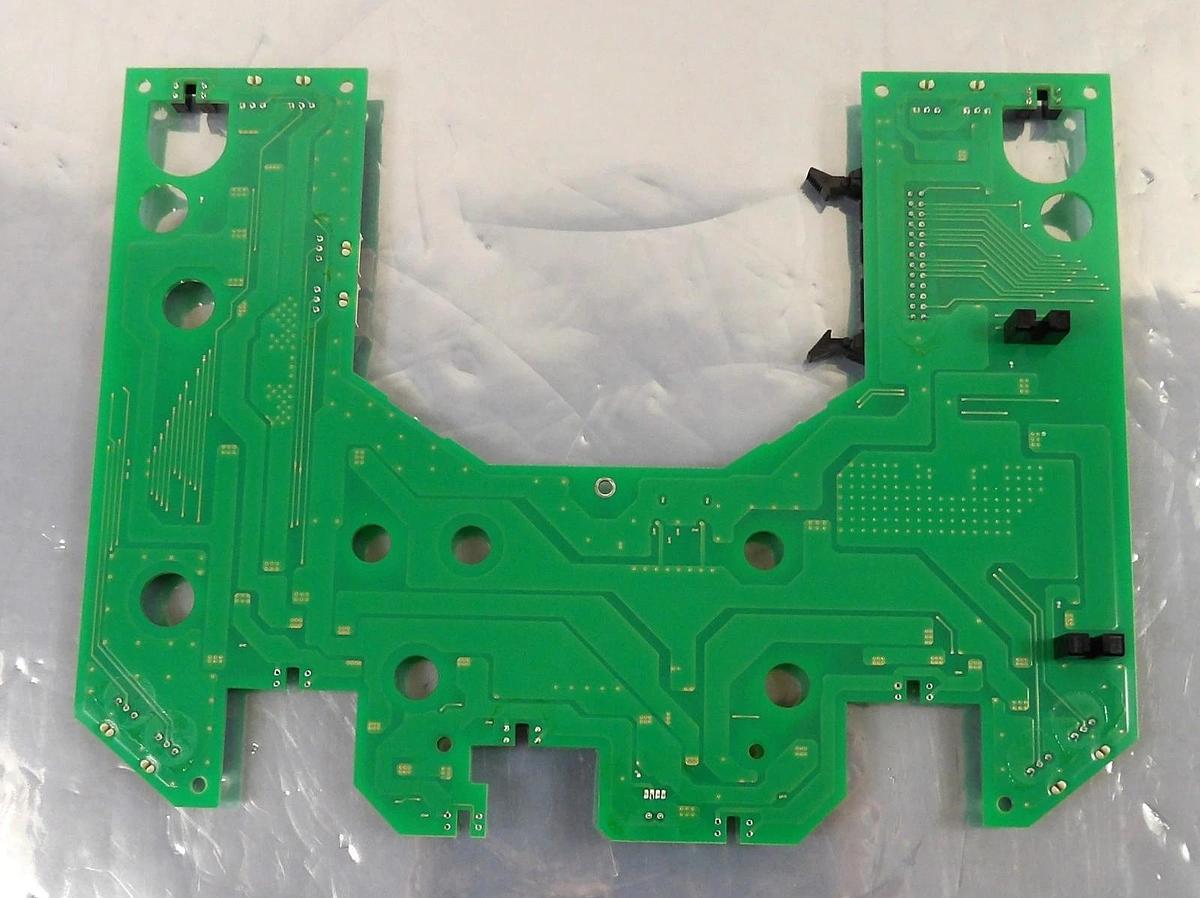 Used Sinfonia Technology SBX93-100407-11 Interface PCB CBSN2 SBX08-000305-11 New