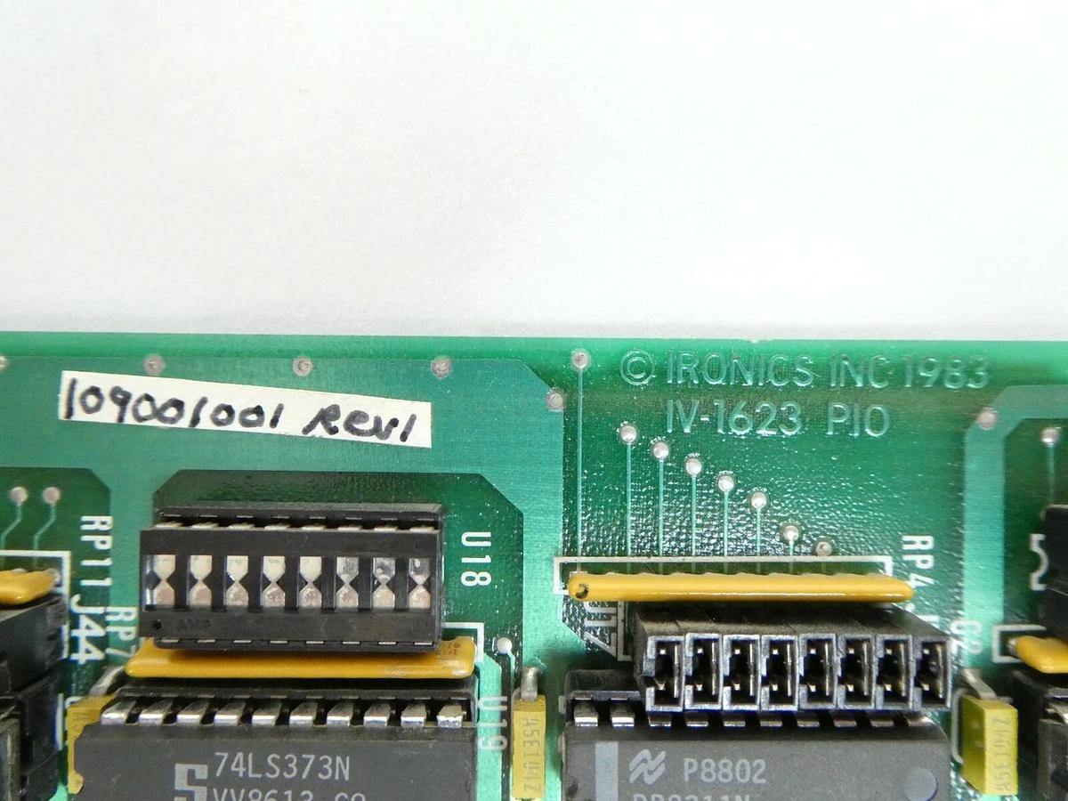 Used Ironics IV-1623 Parallel I/O VMEBus PCB Card Varian 109001001 Working Surplus