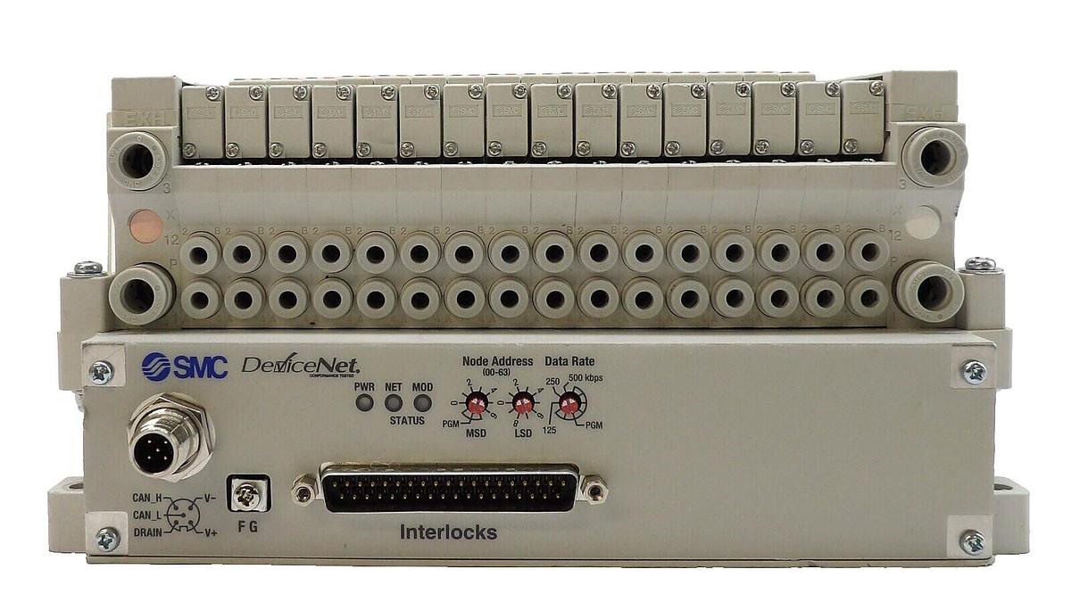 Used SMC EX420-SDN2-X4 16-Port Pneumatic Manifold VV5Q11-16-X3319V AMAT Working