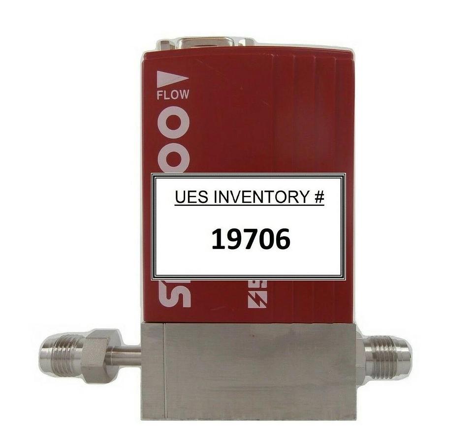 Used STEC SEC-V121DM Mass Flow Controller MFC SEC-V100 30 SLM H2 Working Surplus