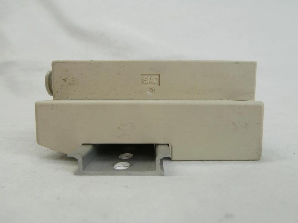 Used SMC 5-Port Pneumatic Manifold Lot of 2 TEL Tokyo Electron 3D80-000053-V1 Used