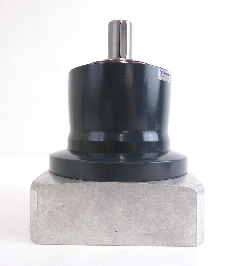 Used Beckhoff AG3210-NP-025S-MF1-10-1G1-1S Planetary Gearbox AM805X Working