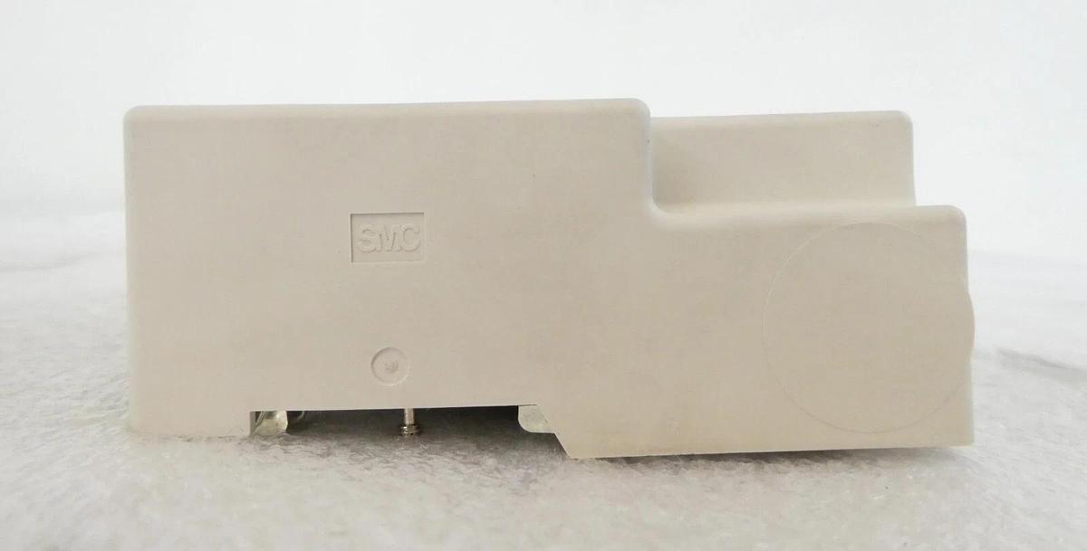 Used SMC SQ1131Y-5-C4-Q 17-Port Pneumatic Manifold Assembly PR300Z Working Surplus
