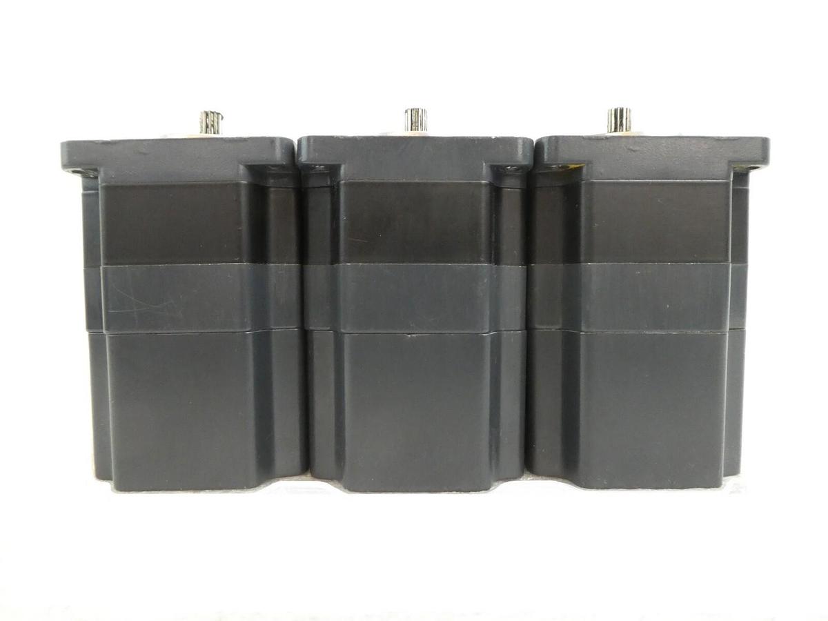 Used Oriental Motor A4594-9215KSGM 5-Phase Stepping Motor VEXTA Lot of 3 Surplus