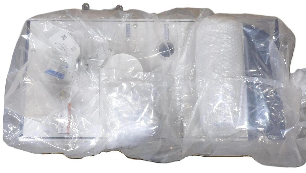 EV-M Ebara Technologies EV-M102NS-BE Dry Vacuum Pump 500251503 New Surplus
