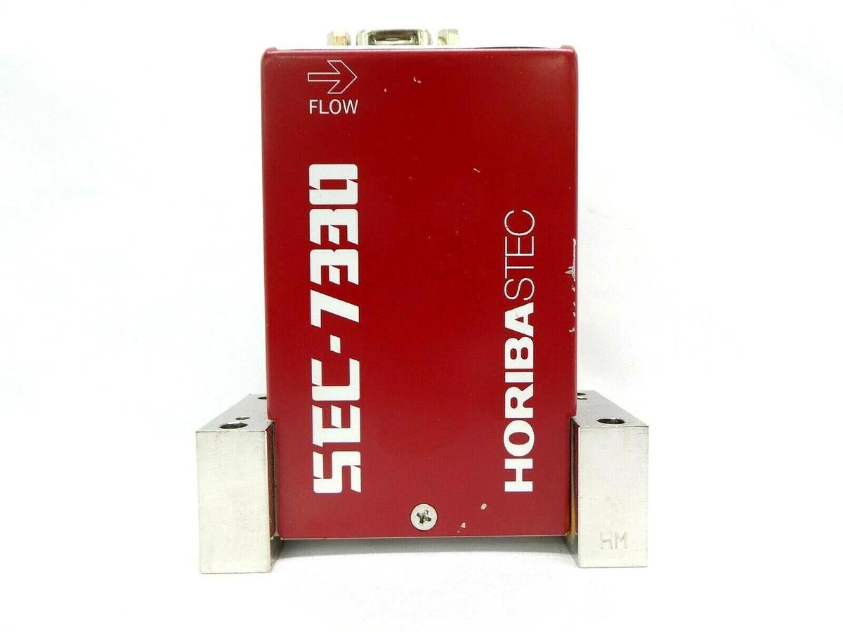 Used STEC SEC-7330M MFC Mass Flow Controller SEC-7330 300 CCM Cl2 Working Spare