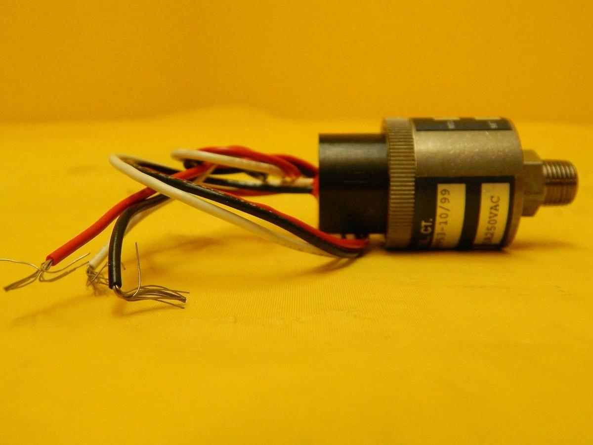 Whitman Controls P117V-3N-K52L Vacuum Switch Reseller Lot of 3 New Surplus