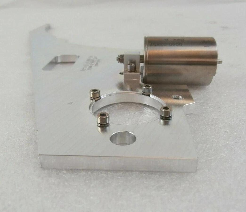 Used AMAT Applied Materials 0040-80142 Upper RH 300mm Gripper Claw 0040-03857 Working