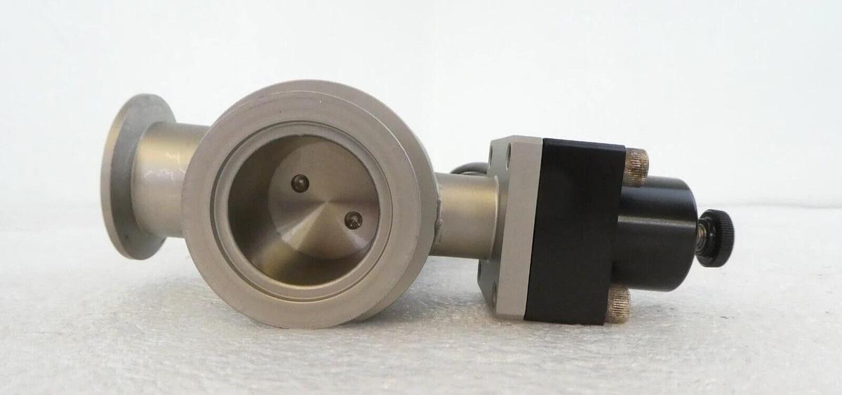 Used MKS Instruments LP2-40-AK-CLVS Vacuum Right Angle Pneumatic Valve Working