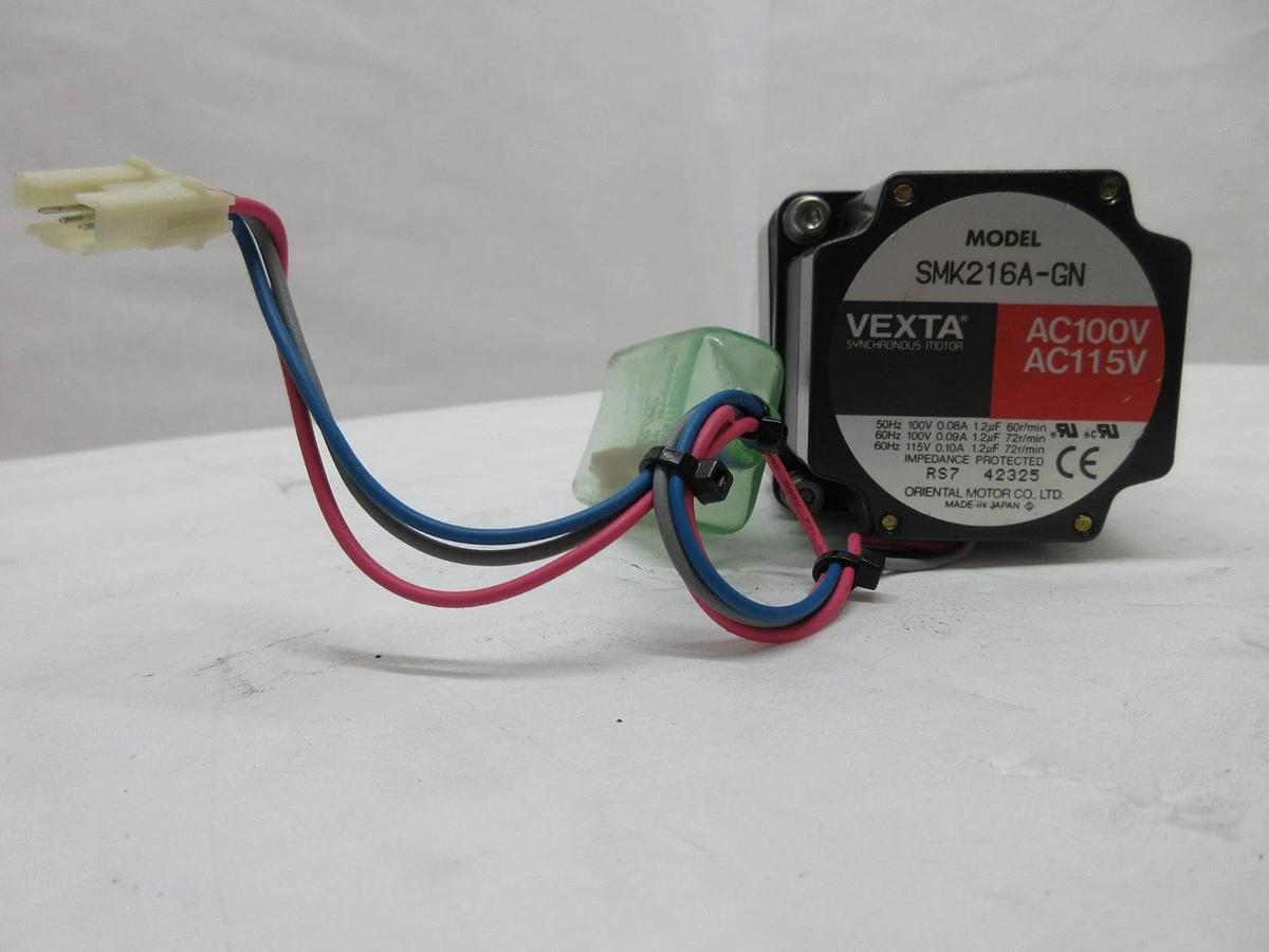 Used Oriental Motor SMK216A-GN Stepping Motor 2GN9K Gearhead Reseller Lot of 2 Used