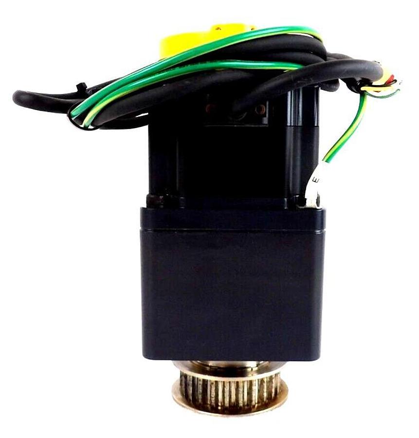 Used Oriental Motor Company PK596BW1-T30 5-Phase Stepping Motor VEXTA Surplus