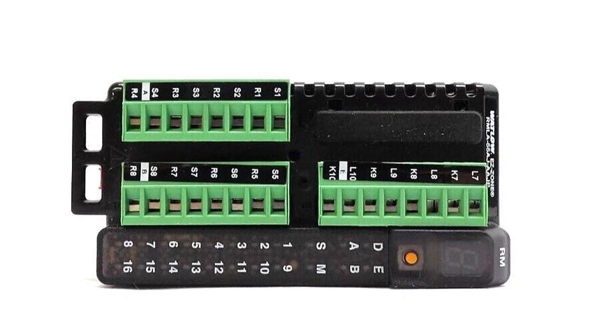 Used Watlow RMSA-RRCJ-AAHP RMEA-FFFC-AAR8 Temperature Controller Lot of 4 Working